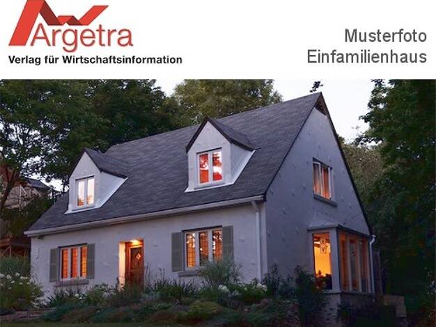 Haus zum Kauf provisionsfrei 148.000 € 218 m² 699 m² Grundstück Eiserfeld Siegen 57080