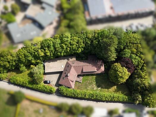 Villa zum Kauf 749.000 € 8 Zimmer 358 m² 2.450 m² Grundstück Aach Dornstetten 72280