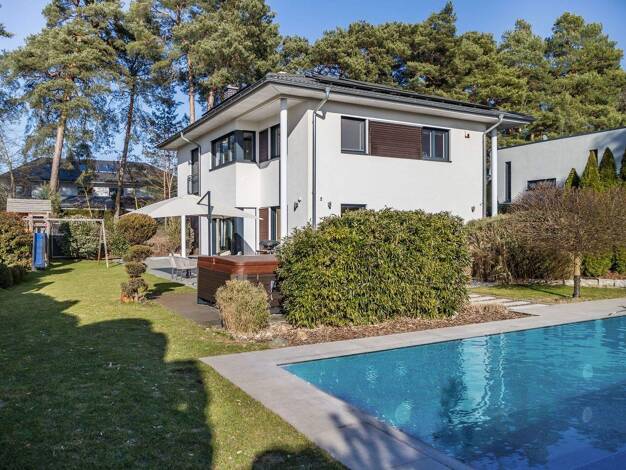 Einfamilienhaus zum Kauf 1.250.000 € 5 Zimmer 172 m² 1.101 m² Grundstück Groß Glienicke Potsdam 14476