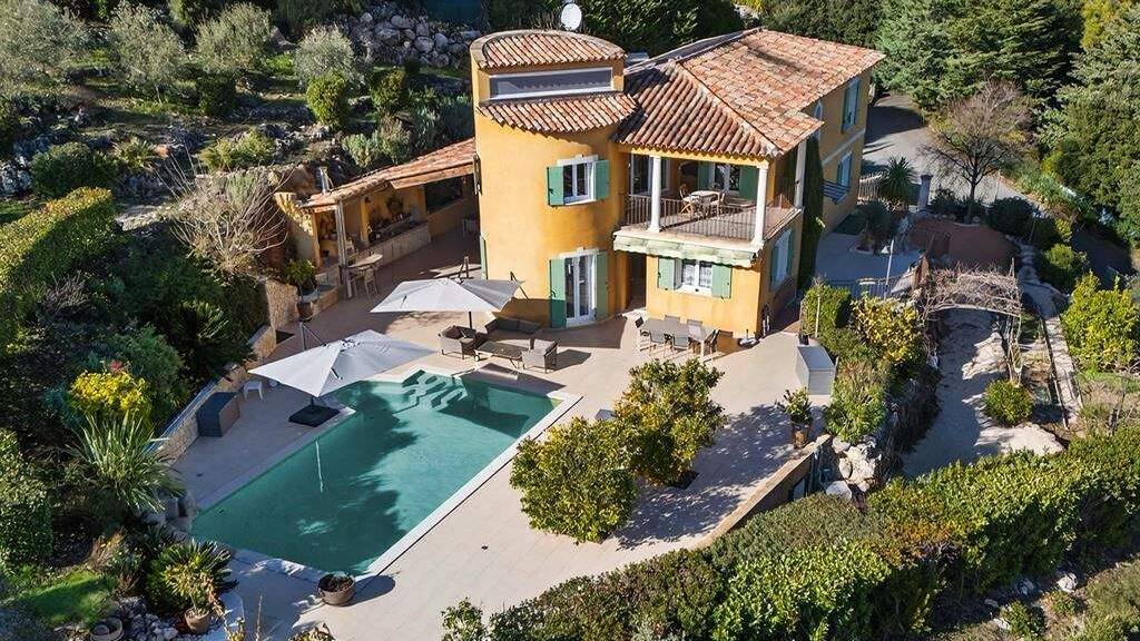 Einfamilienhaus zum Kauf 1.149.000 € 6 Zimmer 234 m² 2.017 m² Grundstück MONTAUROUX 83440