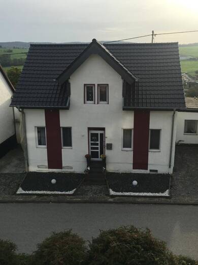 Haus zum Kauf provisionsfrei 374.000 € 8 Zimmer 156 m² 600 m² Grundstück Seibersbach 55444