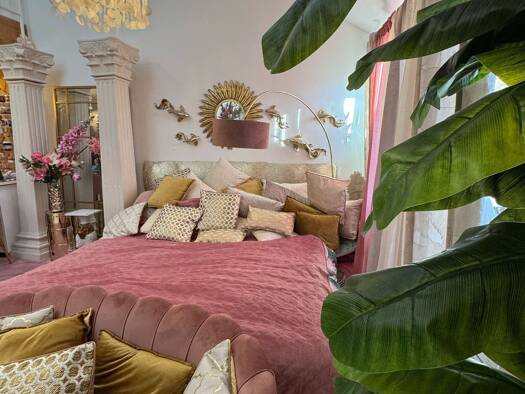 Maisonette zur Miete 1.310 € 2 Zimmer 78 m² Geschoss 2/2 frei ab 01.03.2026 Unterhaching 82008