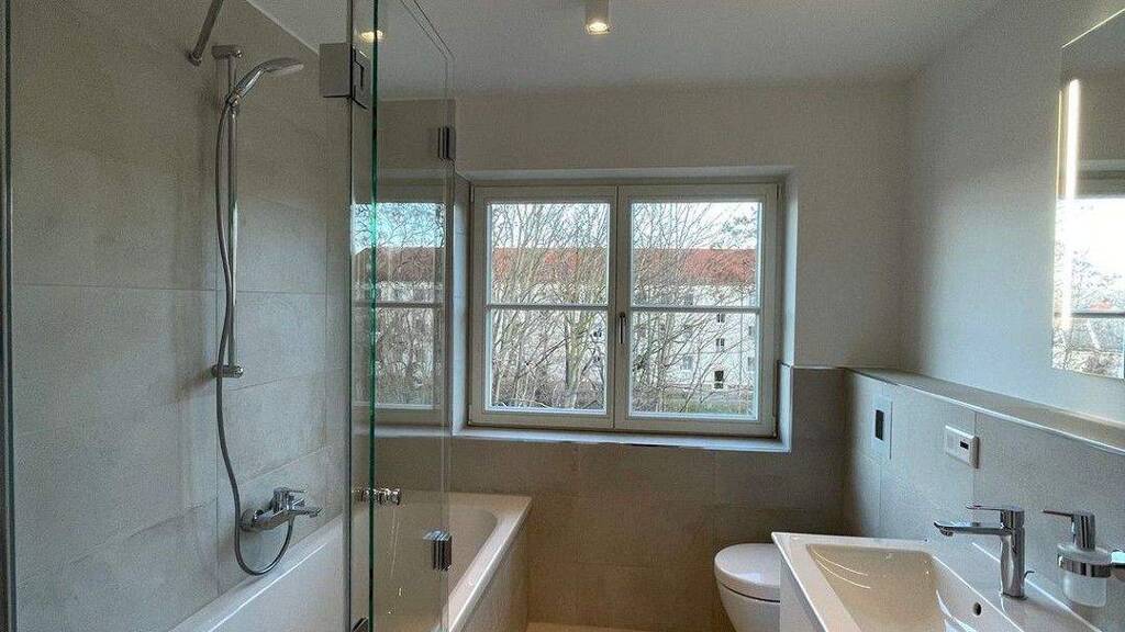 Wohnung zur Miete 749 € 4 Zimmer 79,7 m² 2. Geschoss frei ab 01.04.2026 Karl-Bartelmann-Straße 31 Böhlen 04564