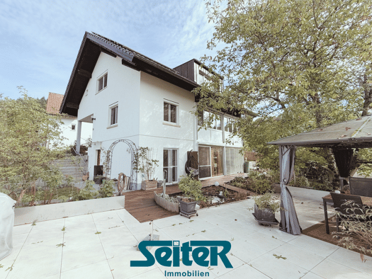 Mehrfamilienhaus zum Kauf als Kapitalanlage geeignet 9 Zimmer 267 m² 751 m² Grundstück Kandern Kandern 79400