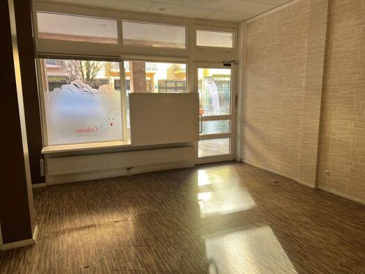 Laden zum Kauf 195.000 € 2 Zimmer Garching Garching bei München 85748