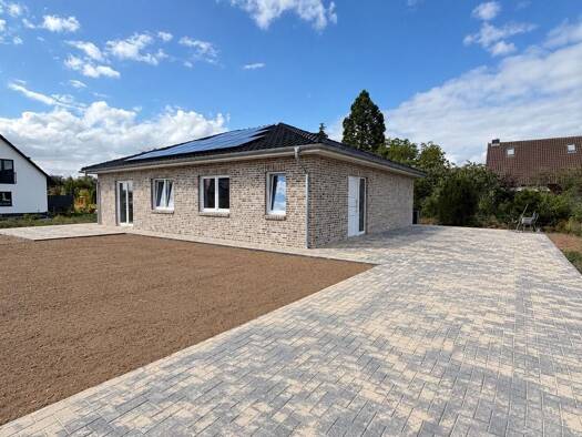 Einfamilienhaus zum Kauf provisionsfrei 419.000 € 4 Zimmer 125 m² 730 m² Grundstück frei ab 01.02.2027 Nienburg Nienburg (Weser) 31582