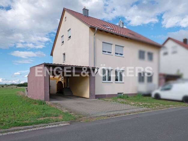 Reihenendhaus zum Kauf 220.000 € 6 Zimmer 160 m² 368 m² Grundstück Alitzheim Sulzheim 97529