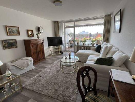 Wohnung zum Kauf 135.000 € 1 Zimmer 37 m² 4. Geschoss Rodenkirchen Köln / Rodenkirchen 50996