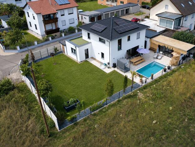Einfamilienhaus zum Kauf provisionsfrei 1.299.000 € 5 Zimmer 165 m² 660 m² Grundstück Feldkirchen Ingolstadt 85055