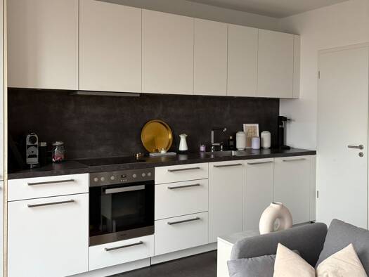 Penthouse zur Miete 1.090 € 2 Zimmer 58,1 m² 5. Geschoss frei ab 01.10.2026 Renettenstraße 27 Preungesheim Nord-Ost 60435