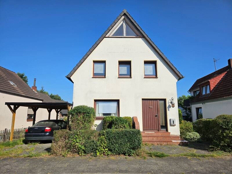 Einfamilienhaus mit Potenzial in ruhiger Seitenstraße von Bremen-Farge sucht Handwerker