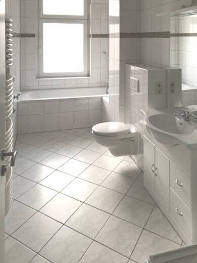 Wohnung zur Miete 990 € 4 Zimmer 110 m² 2. Geschoss frei ab 01.09.2025 Tismarstraße . . Olvenstedter Platz Magdeburg 39108