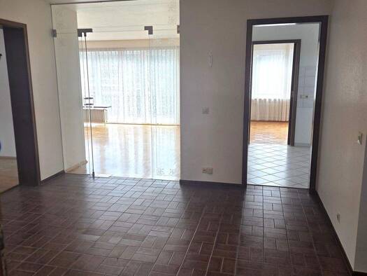 Wohnung zur Miete 900 € 3,5 Zimmer 103 m² frei ab sofort Haueneberstein Baden-Baden 76532