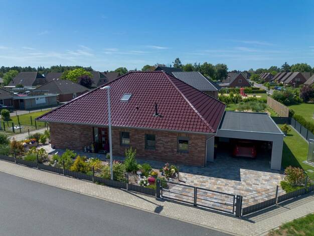 Haus zum Kauf 448.000 € 3 Zimmer 138 m² 609 m² Grundstück Wesselburen 25764