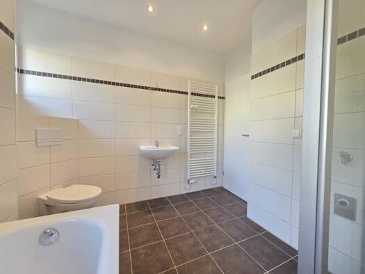 Wohnung zur Miete 339 € 2 Zimmer 47,8 m² EG Offleber Str. 6 Stadtfeld West Magdeburg 39110