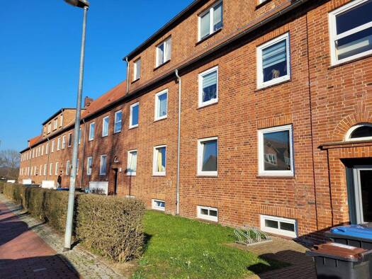 Wohnung zum Kauf 92.000 € 2 Zimmer 36 m² 1. Geschoss frei ab sofort Werdervorstadt Schwerin 19055