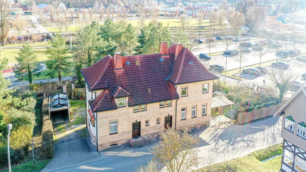 Mehrfamilienhaus zum Kauf 325.000 € 7 Zimmer 191 m² 687 m² Grundstück Schmalkalden 98574