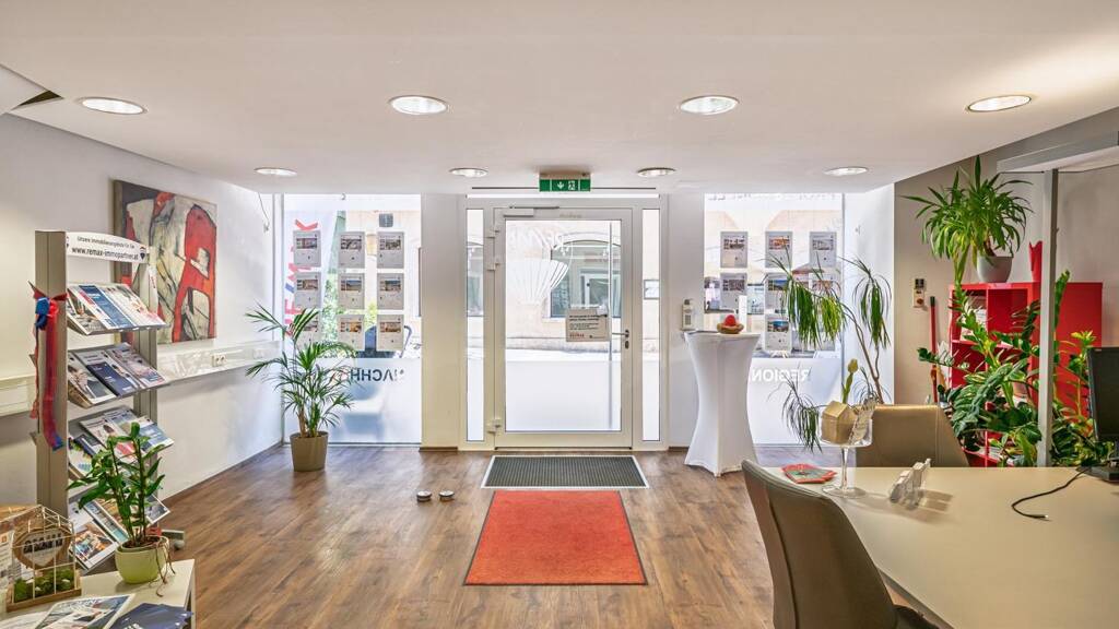 Bürofläche zur Miete 917 € 2 Zimmer 100 m² Bürofläche Schwaz 6130