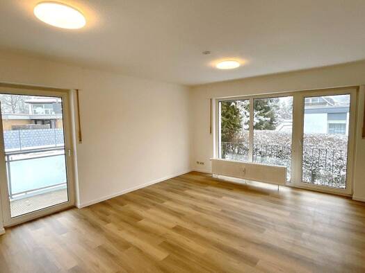 Wohnung zur Miete 620 € 2 Zimmer 58,6 m² EG frei ab sofort Wiesenweg 7 Bad Pyrmont 31812