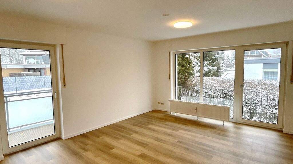 Wohnung zur Miete 620 € 2 Zimmer 58,6 m² EG frei ab sofort Wiesenweg 7 Bad Pyrmont 31812