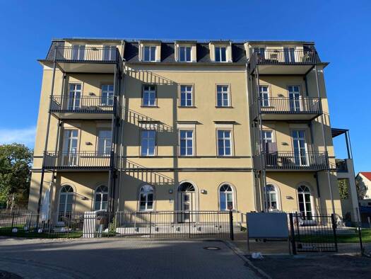 Wohnung zur Miete 1.150 € 4 Zimmer 114,1 m² 2. Geschoss frei ab sofort Großenhain 01558