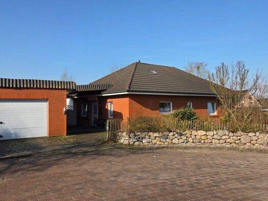 Bungalow zum Kauf 385.000 € 4 Zimmer 107,6 m² 601 m² Grundstück Breitenfelde 23881
