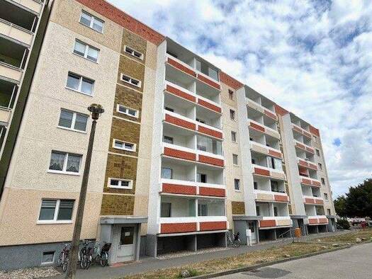 Wohnung zur Miete 370 € 3 Zimmer 62 m² 3. Geschoss frei ab sofort Carl-Hainmüller-Straße 1 Waren Waren (Müritz) 17192
