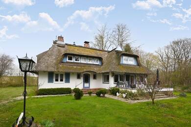 Einfamilienhaus zum Kauf 650.000 € 4 Zimmer 148 m² 4.300 m² Grundstück Engelau Giekau 24321
