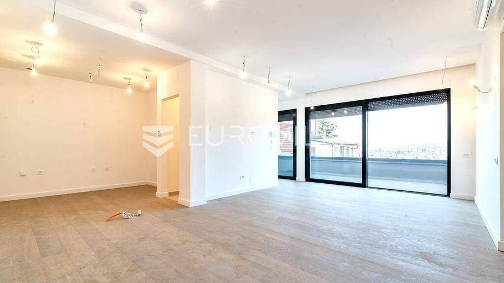 Wohnung zum Kauf 670.000 € 2 Zimmer 119 m² 2. Geschoss Sestinski Vijenac Sestine - Mlinovi