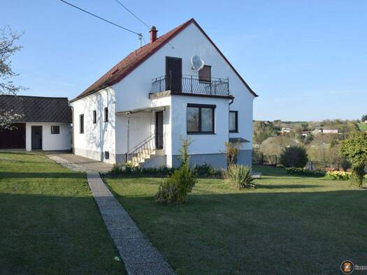 Einfamilienhaus zur Miete 750 € 2 Zimmer 71,2 m² 2.899 m² Grundstück Kemeten 7531