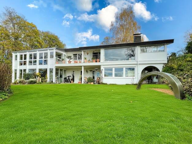 Villa zum Kauf 1.370.000 € 10 Zimmer 386 m² 1.819 m² Grundstück Burgthann 90559