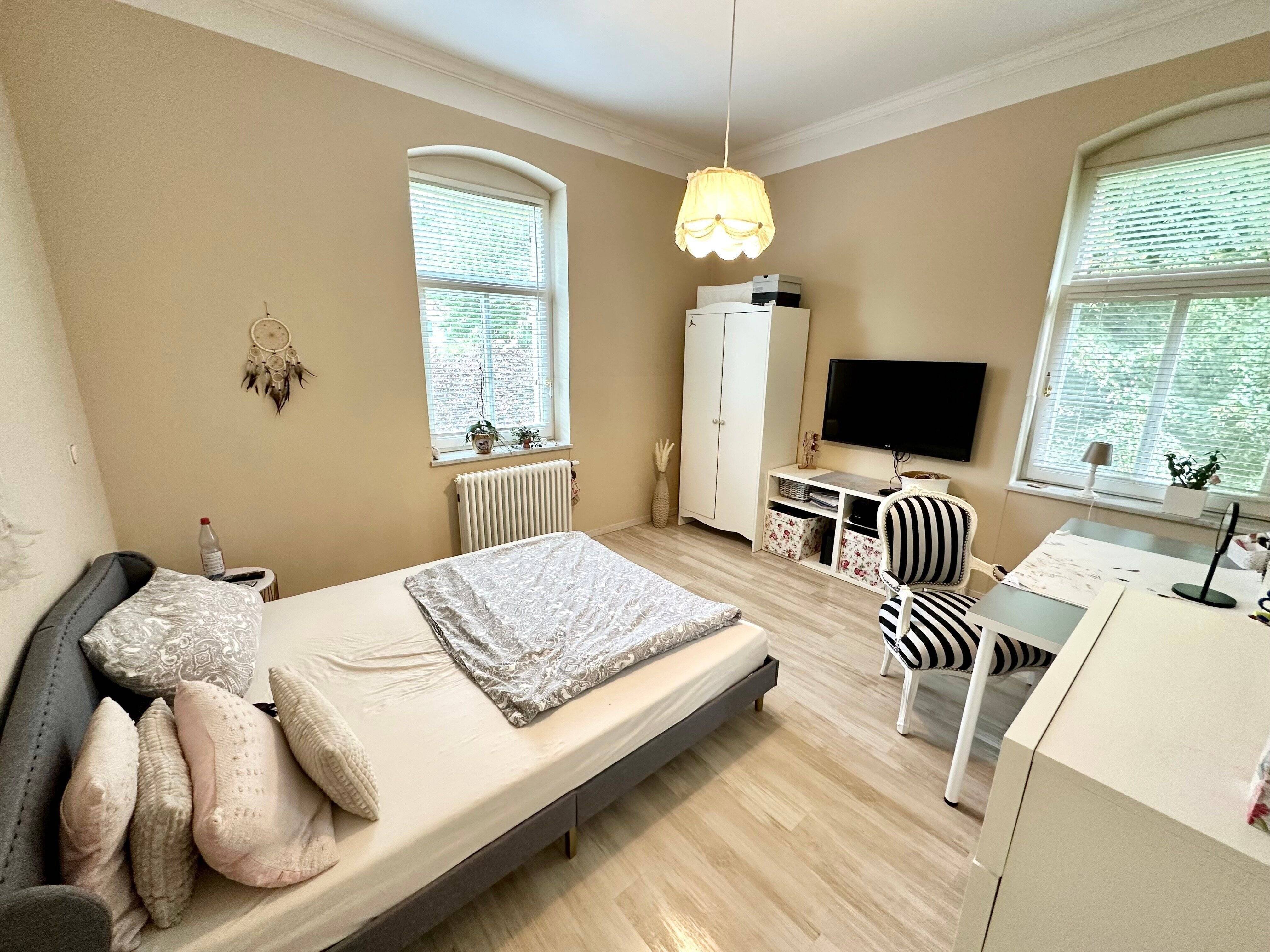 Property thumbnail 12