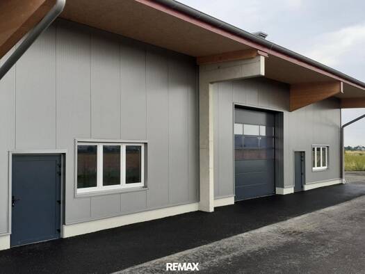 Lagerhalle zur Miete 3.000 € 330 m² Lagerfläche Haidäckerstrasse Gerasdorf bei Wien 2201