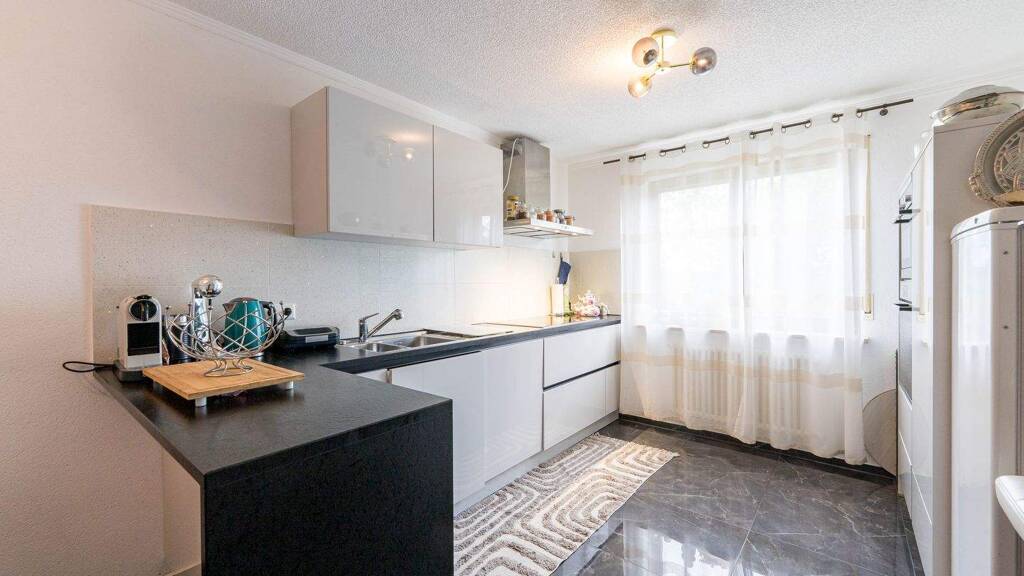 Wohnung zum Kauf 328.000 € 4 Zimmer 109 m² 2. Geschoss Waldshut Waldshut-Tiengen 79761