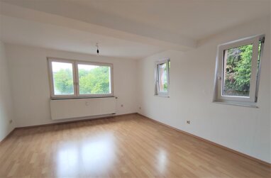 Mehrfamilienhaus zum Kauf als Kapitalanlage geeignet 400.000 € 10 Zimmer 260 m² 442 m² Grundstück Werdorf Aßlar 35614