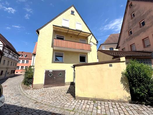 Mehrfamilienhaus zum Kauf 275.000 € 7 Zimmer 235 m² 210 m² Grundstück Windsbach Windsbach 91575