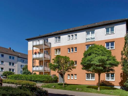 Wohnung zur Miete 557 € 3 Zimmer 74,7 m² 1. Geschoss frei ab 01.10.2026 Zur Böckerswiese 1 Innen Remscheid 42853