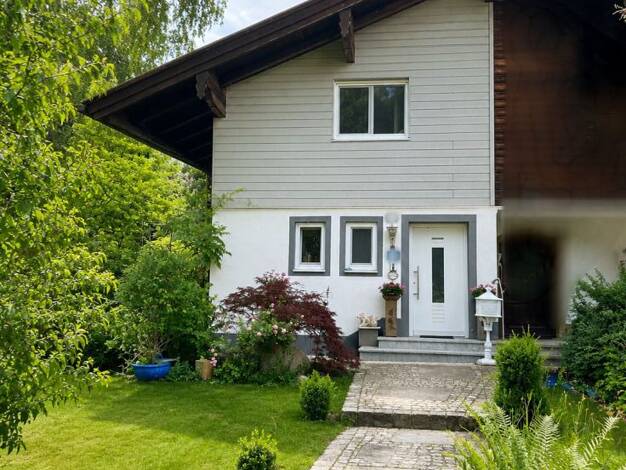 Doppelhaushälfte zum Kauf 525.000 € 3 Zimmer 109,1 m² 400 m² Grundstück frei ab sofort Wolkersdorf Traunstein 83278