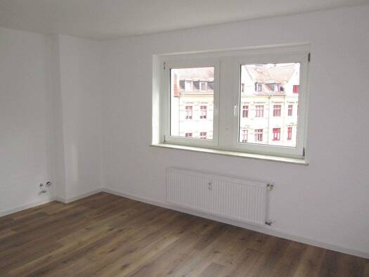 Wohnung zur Miete 340 € 2 Zimmer 56,7 m² Geschoss 3/4 frei ab sofort Arndtstraße 1 Pölbitz Zwickau 08058
