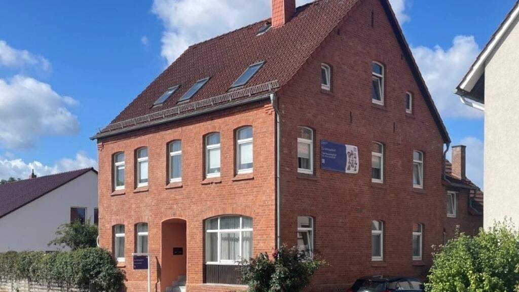 Einfamilienhaus zur Versteigerung 289.000 € 14 Zimmer 291 m² 476 m² Grundstück frei ab 01.05.2026 Kirchohsen Emmerthal 31860