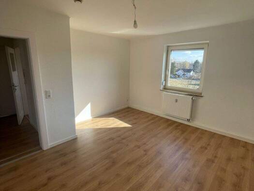 Wohnung zur Miete 445 € 3 Zimmer 57,4 m² 2. Geschoss frei ab 15.03.2026 Mosacherweg 15 Amberg 92224