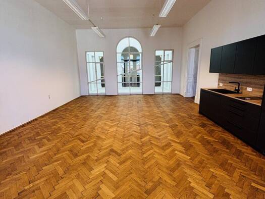 Büro zur Miete 945 € 5,5 Zimmer Grazertorplatz Bad Radkersburg 8490