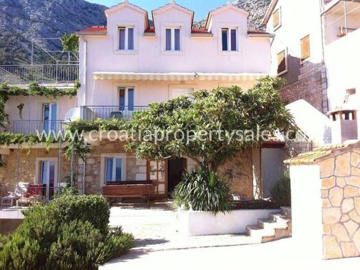 Haus zum Kauf 600.000 € 6 Zimmer 240 m² Hvar