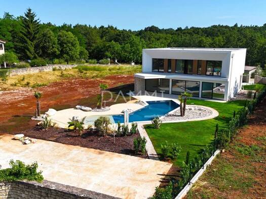 Villa zum Kauf - Erstbezug 1.170.000 € 4 Zimmer 1.210 m² Tinjan 52444