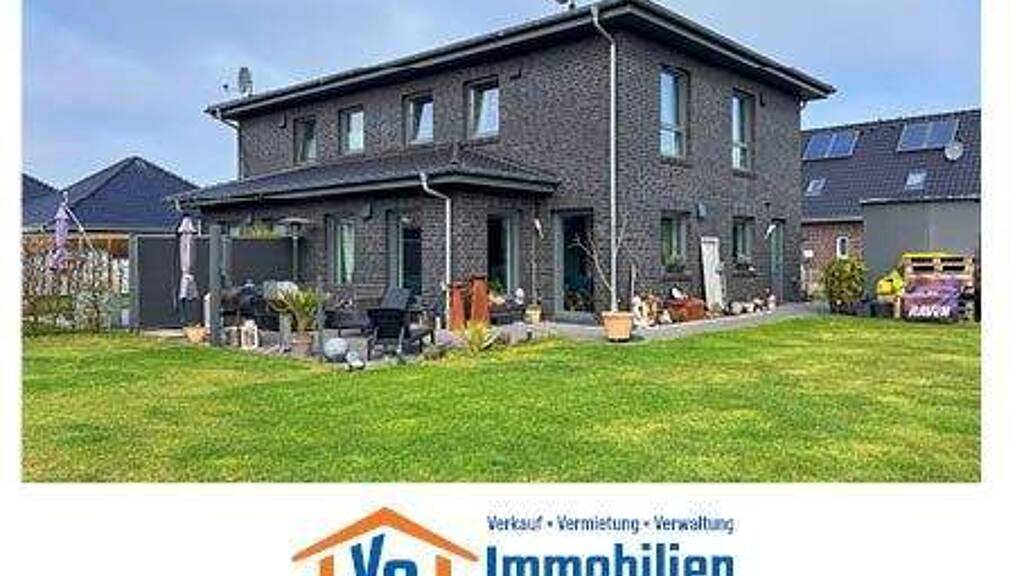 Doppelhaushälfte zur Miete 1.150 € 3 Zimmer 105 m² 454 m² Grundstück frei ab 01.03.2026 Augustfehn II Apen 26689