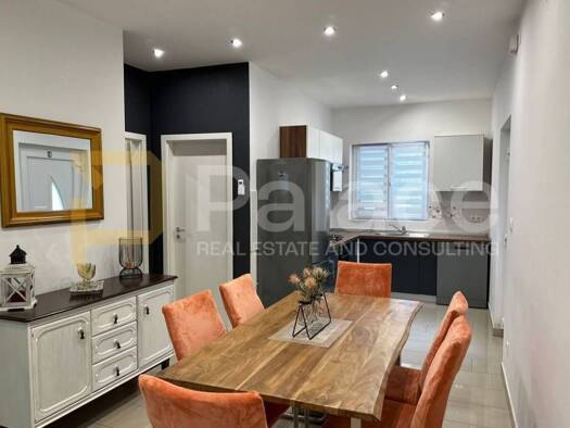 Wohnung zur Miete 900 € 2 Zimmer 60 m² Podstrana