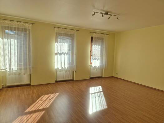Wohnung zur Miete 620 € 2 Zimmer 63 m² Geschoss 2/3 frei ab 01.01.2027 Trier-Nord Trier 54292