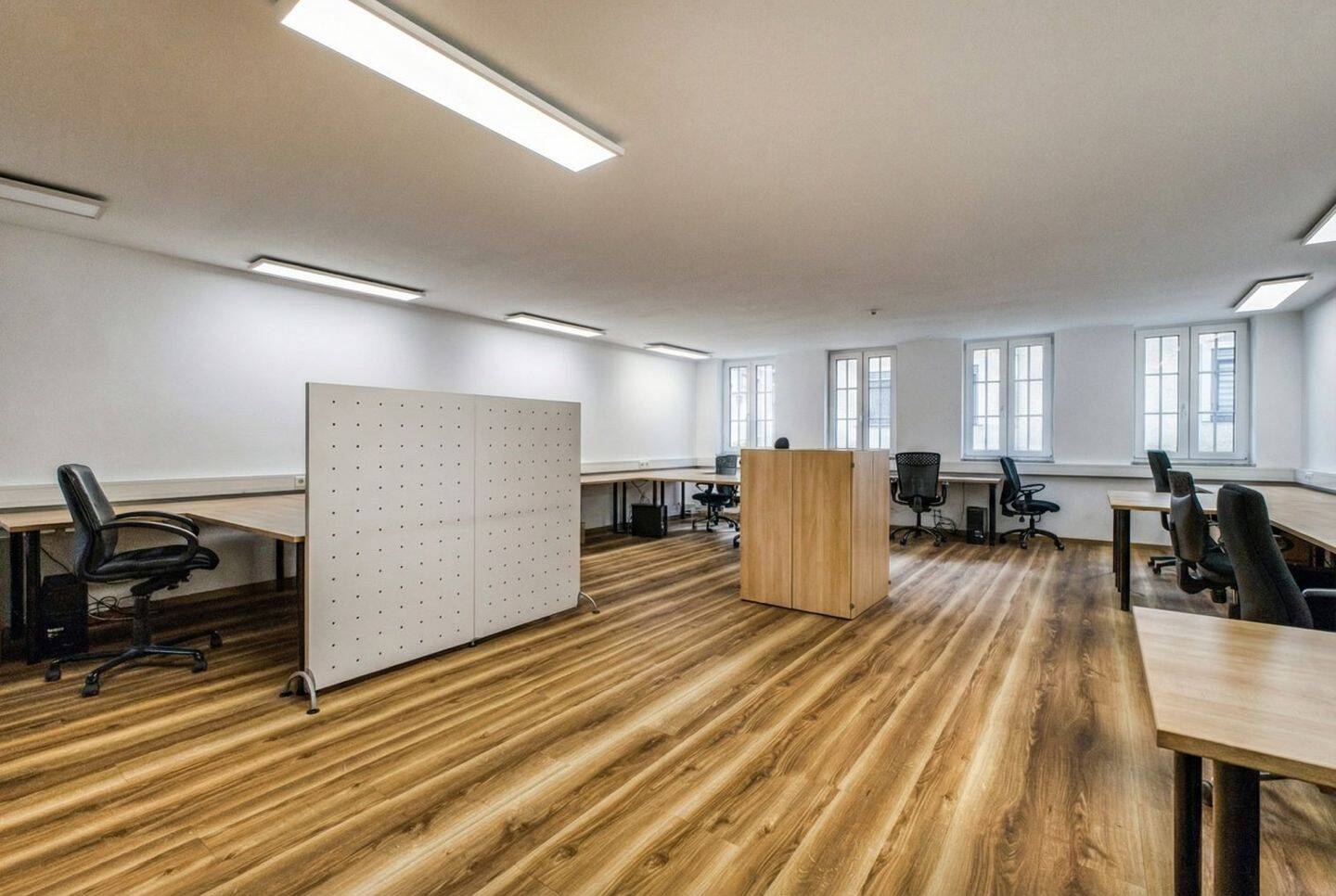 Immobilie in Jugenheim - Heute Büro, morgen Zuhause: Moderne Immobilie mit viel Gestaltungsspielraum * keine Käuferprovision - Bild 4