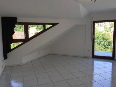 Wohnung zur Miete 1.080 € 2,5 Zimmer 65 m² Geschoss 1/3 frei ab 01.09.2025 Friedenstrasse 3 Flacht Weissach 71287
