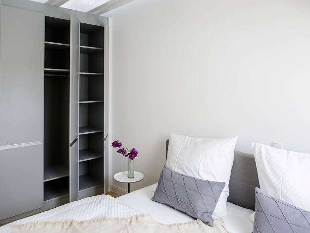 Wohnung zur Miete Wohnen auf Zeit 3.250 € 2 Zimmer 78 m² frei ab sofort Altstadt Bremen 28195